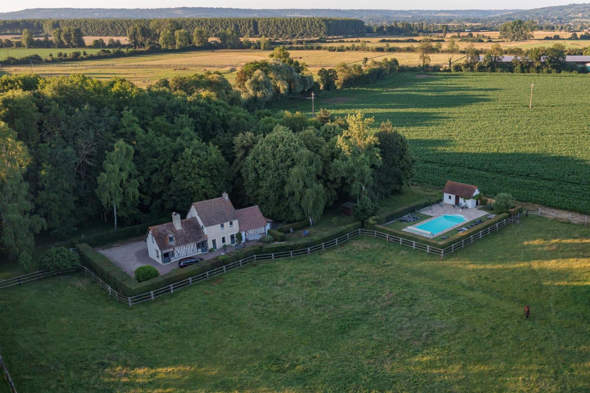 La Maison Corniere Bieville-en-Auge Экстерьер фото